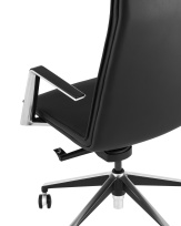 Кресло руководителя TopChairs Arrow черный Кресло руководителя TopChairs Arrow черный